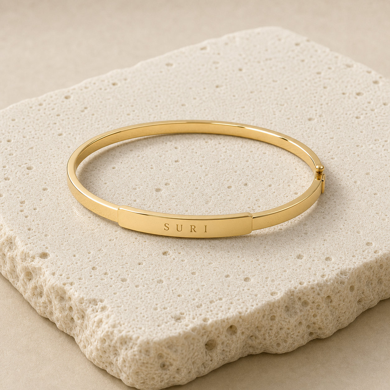 Sienna Engravable Bangle stone detail gold by SURI