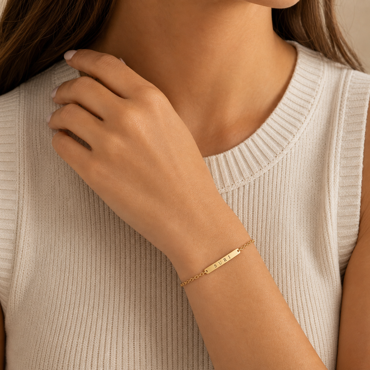 Aria Custom Name Bracelet model gold by SURI