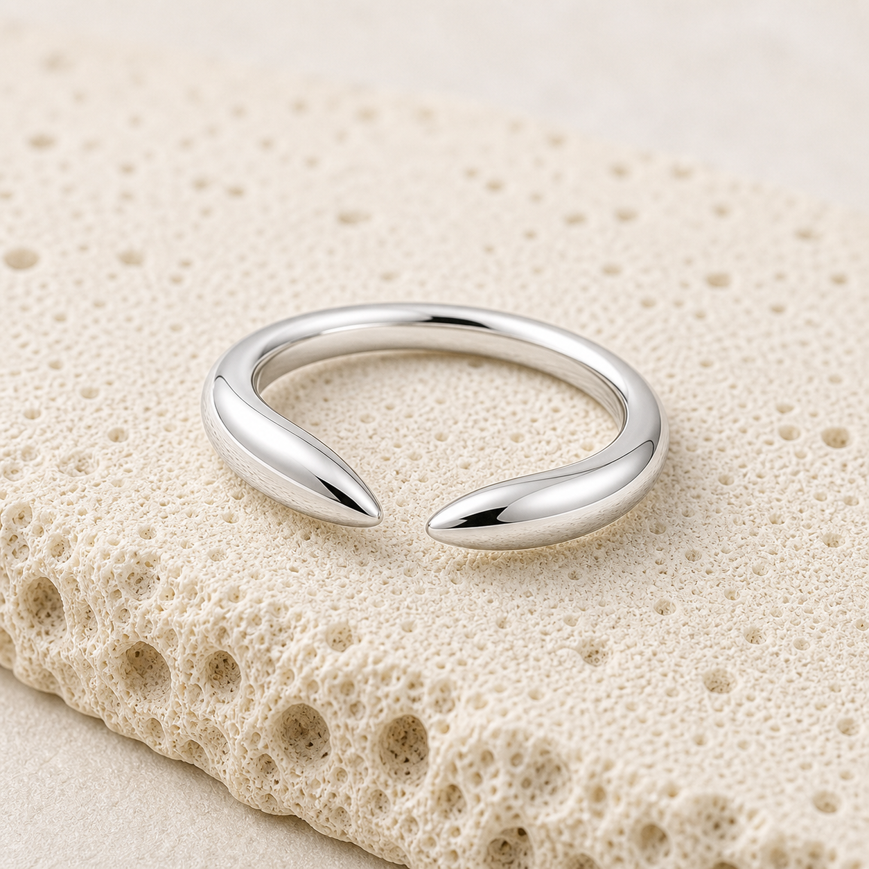 Gold Claw Ring rock silver by SURI