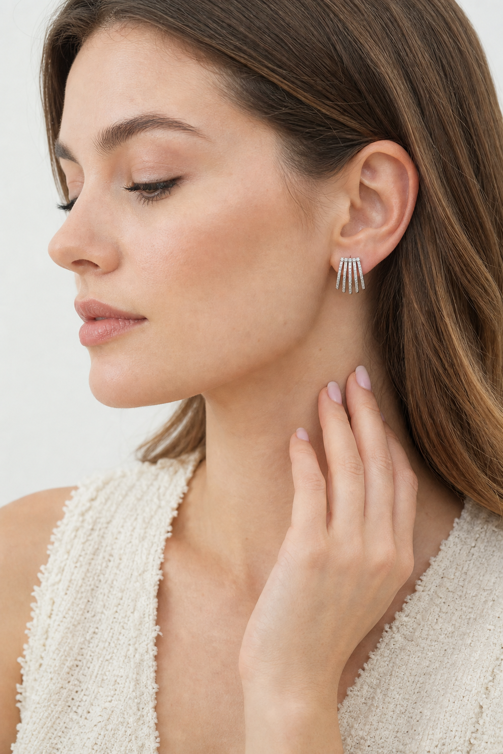 Fluted Five Wrap Earring model silver by SURI