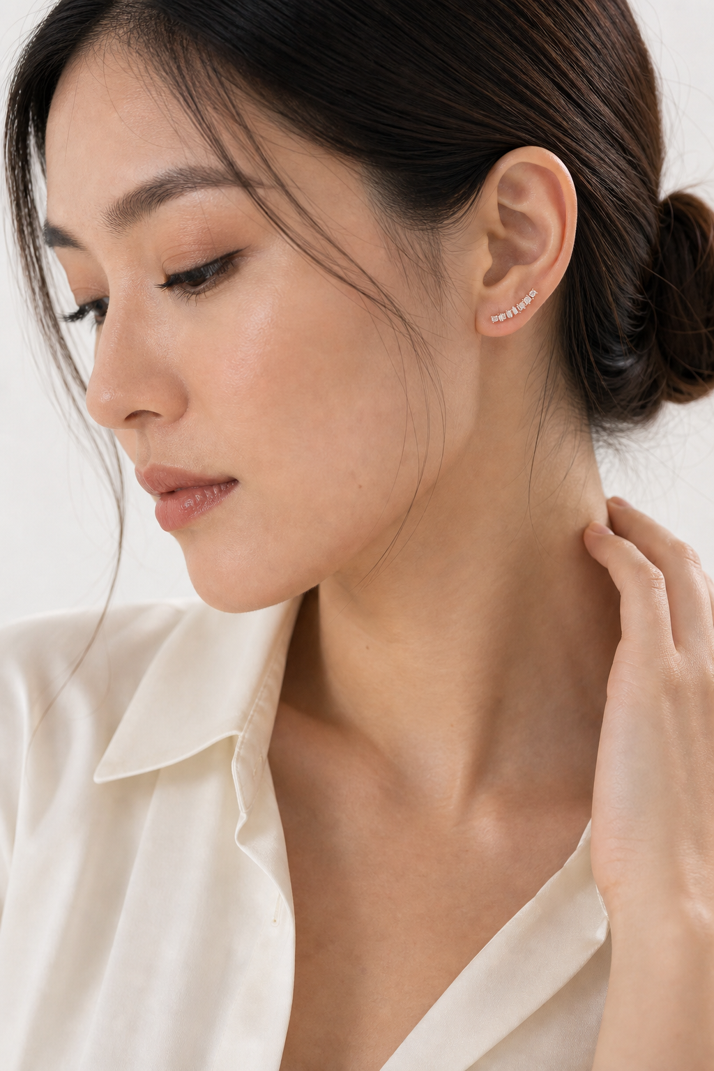 Curved Baguette Climbers model rose gold asian by SURI