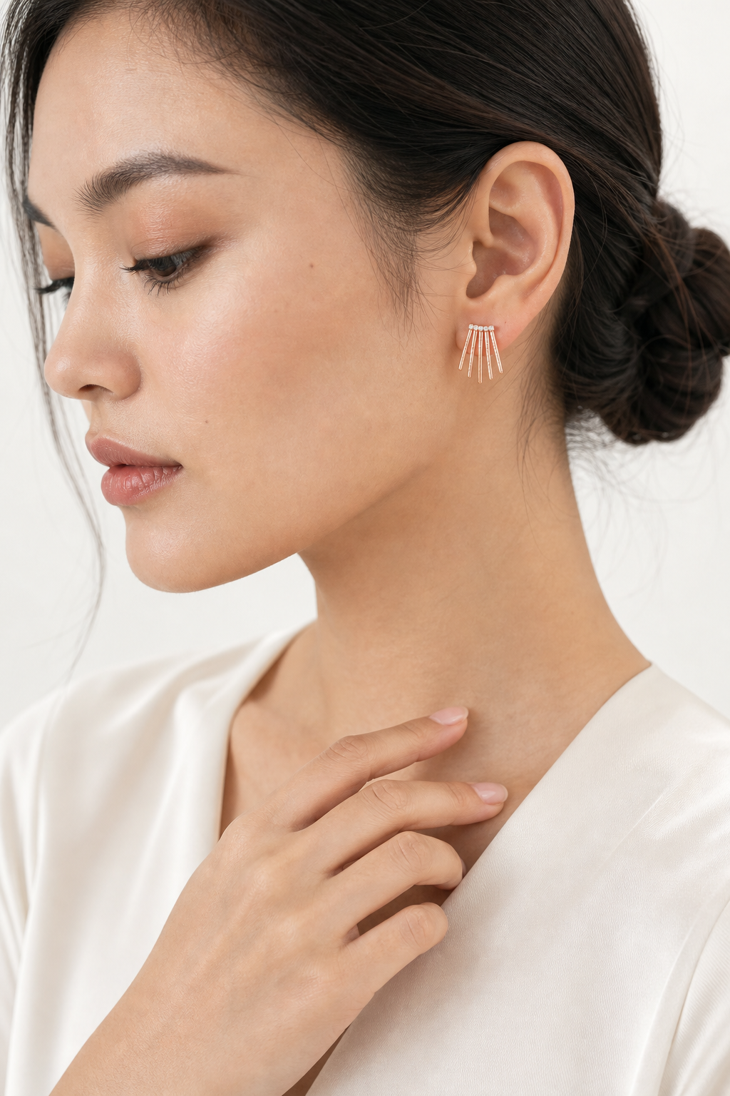 Fluted Five Wrap Earring model rose gold asian by SURI