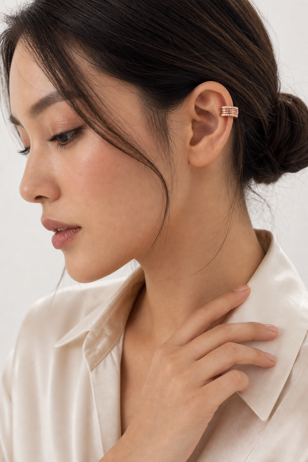 Fluted Side Pave Cuff model rose gold asian by SURI