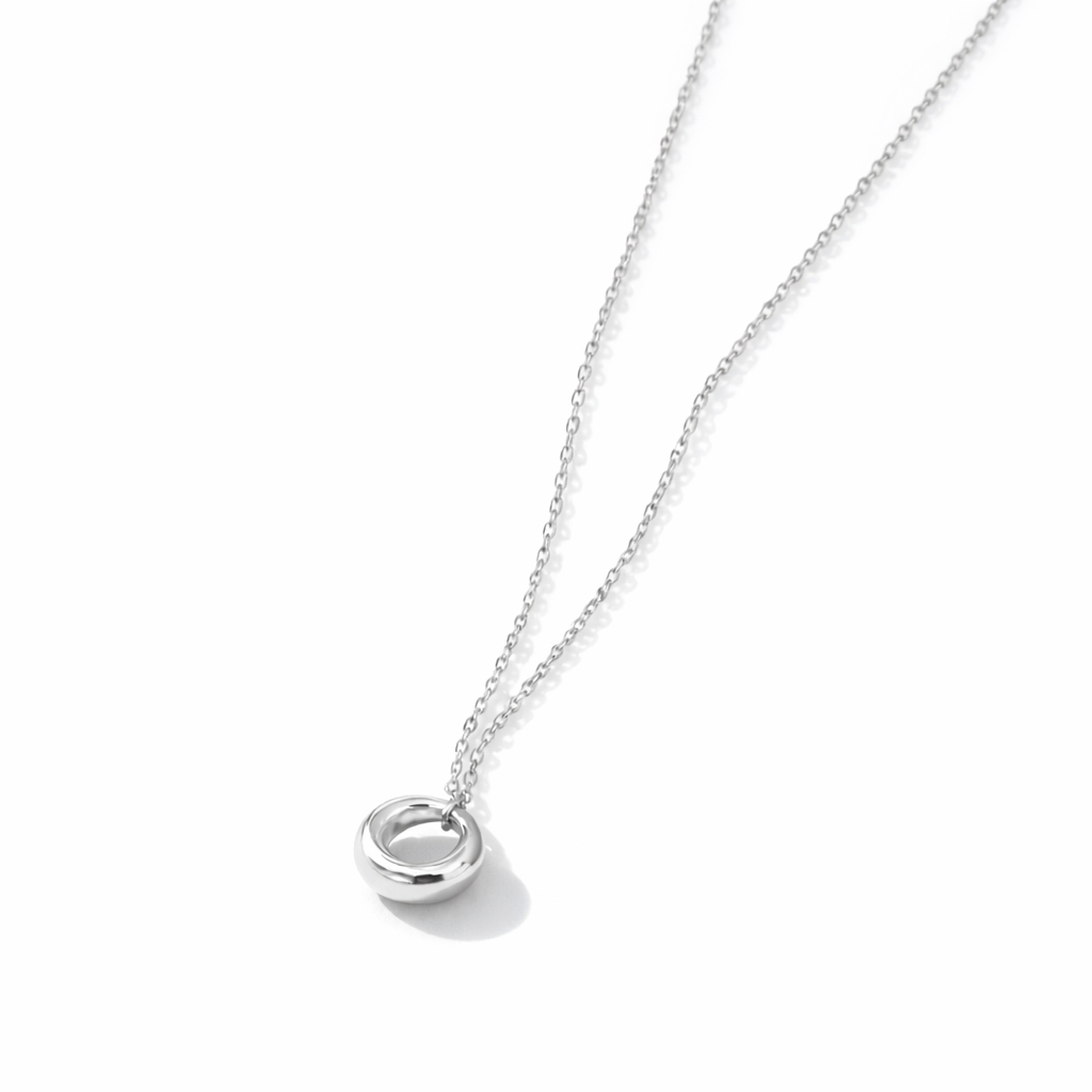 Mira Rondelle Necklace on-model styling by SURI