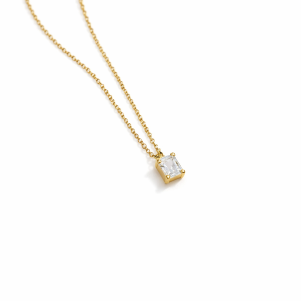 Iris Diamond Necklace