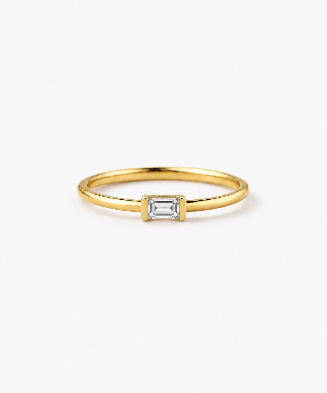 Idé Baguette Birthstone Ring in gold on white background