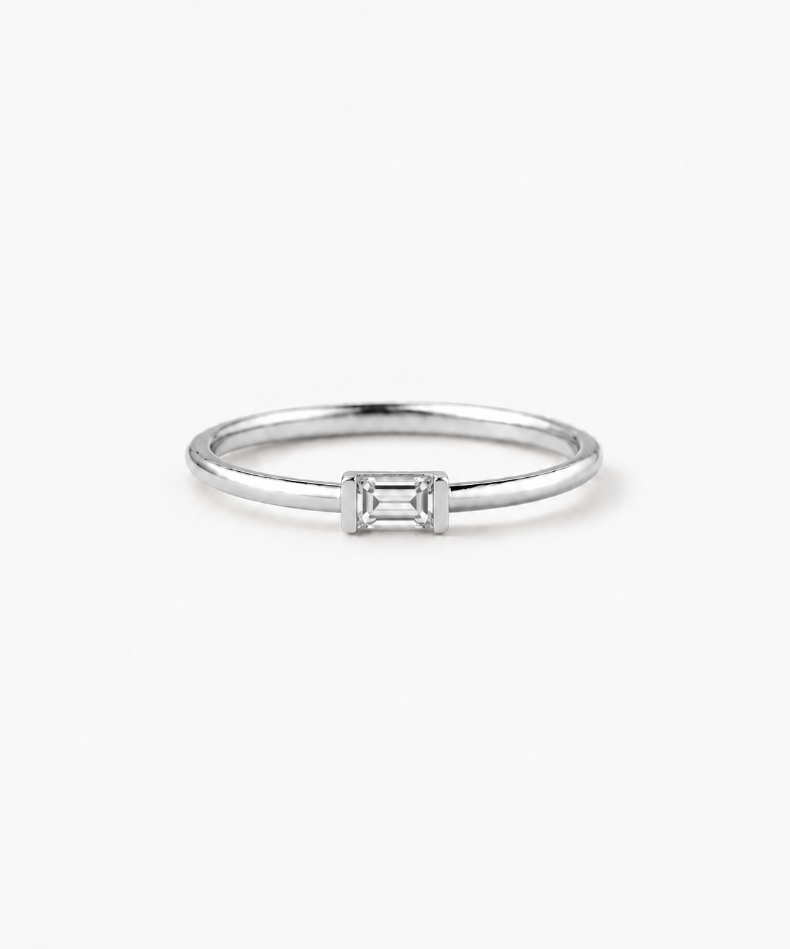 Idé Baguette Birthstone Ring — silver on white/gray background