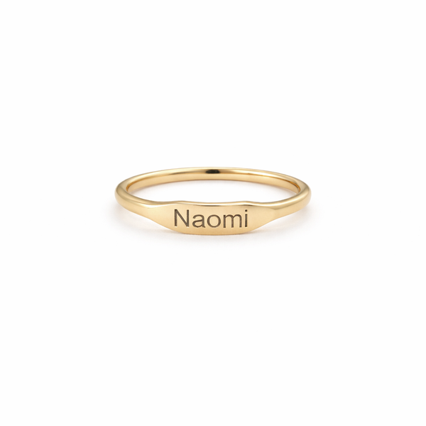 Anillo con nombre personalizado