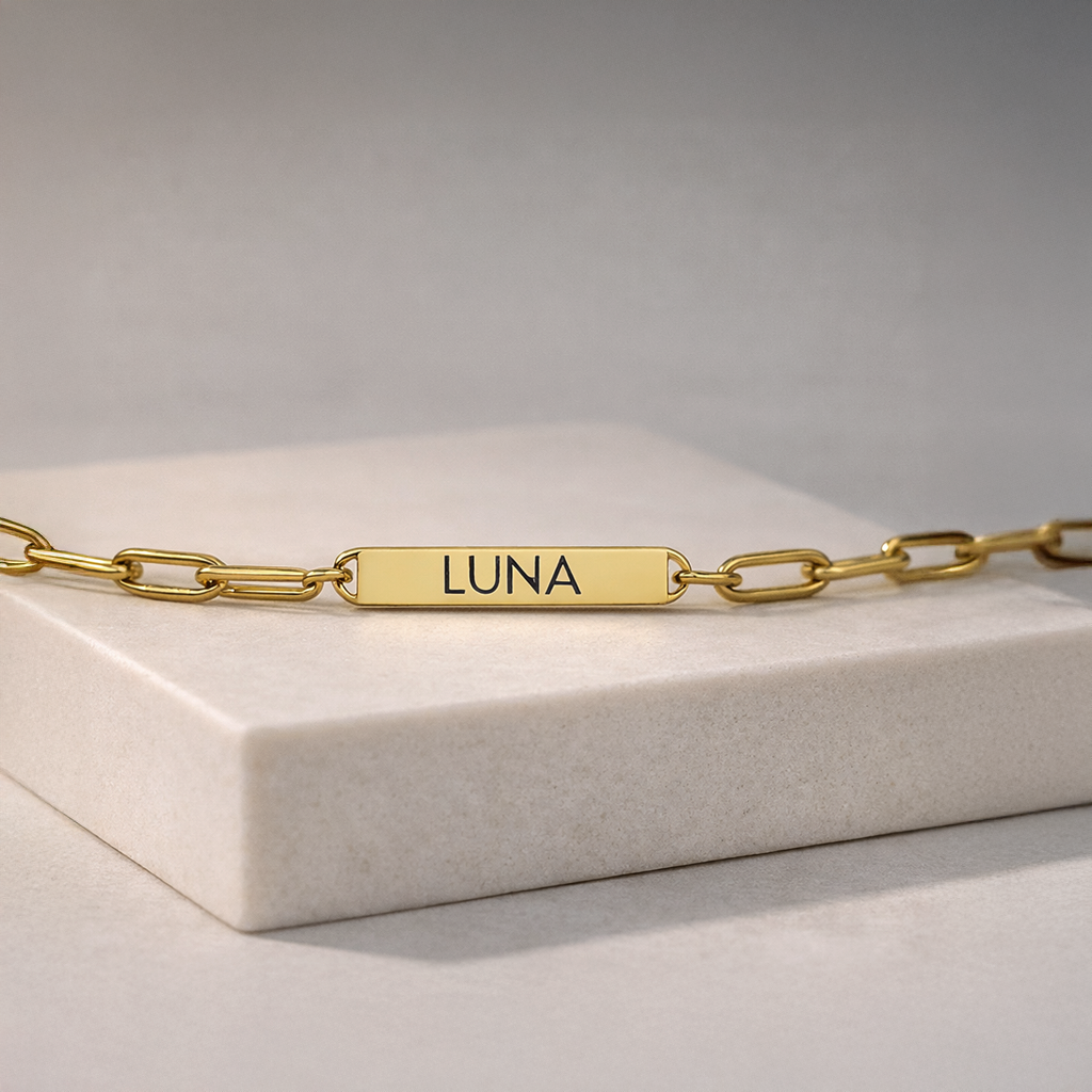 Paperclip Chain Tag Name Bracelet