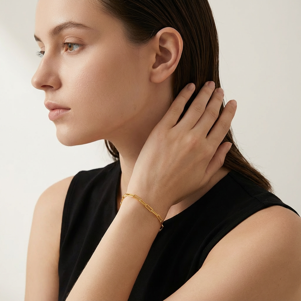 Mia Paperclip Bracelet