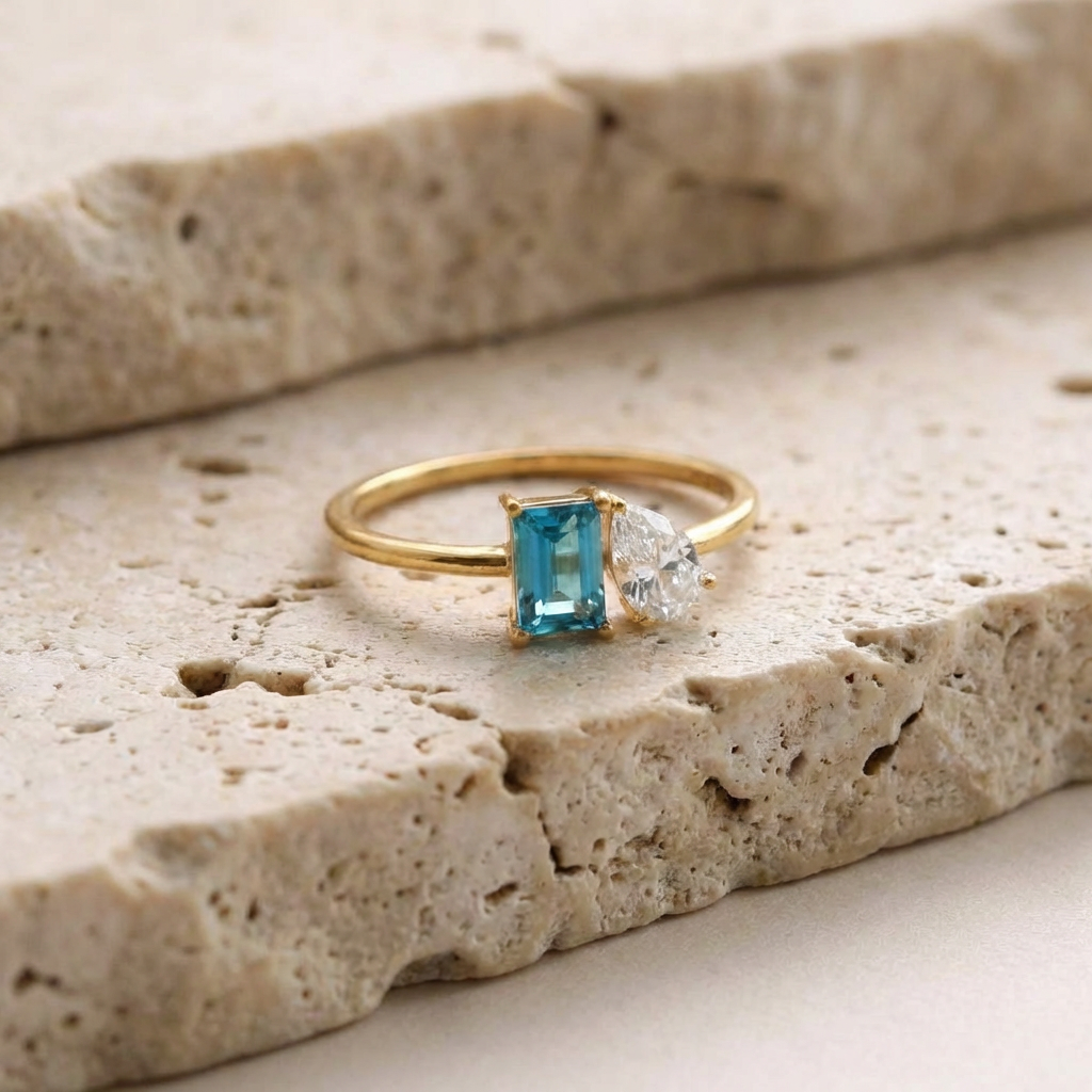 Esmé Aquamarine Birthstone Ring