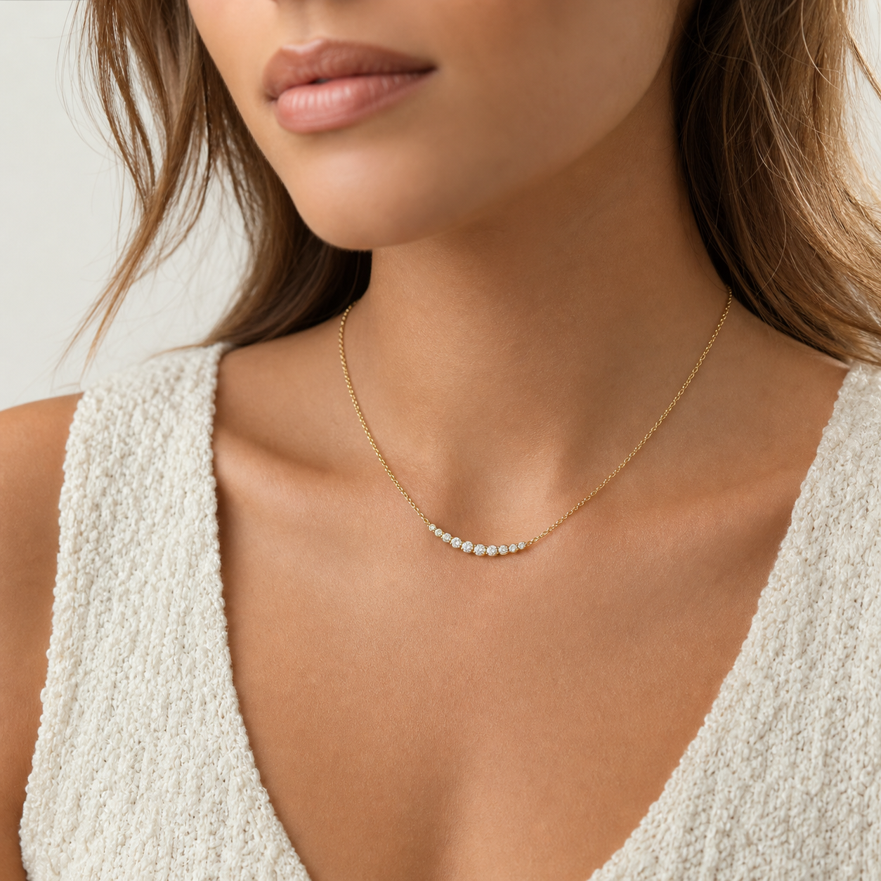 Verona Graduated Diamond Curve Necklace model 01 by SURI