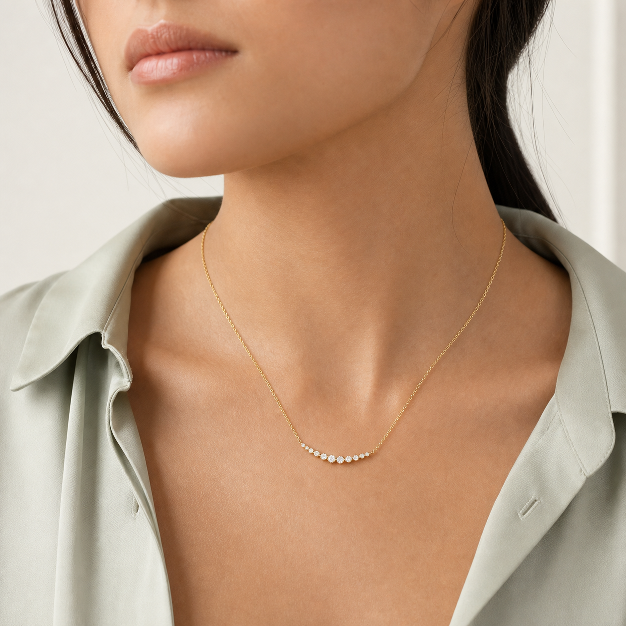 Verona Graduated Diamond Curve Necklace model 02 by SURI