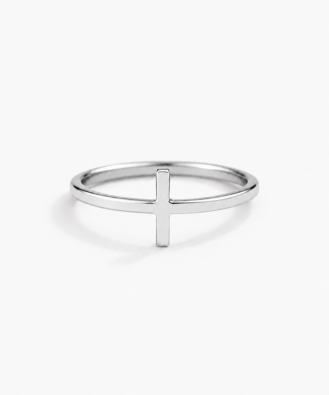 Amélie Cross Ring — Silver on white background
